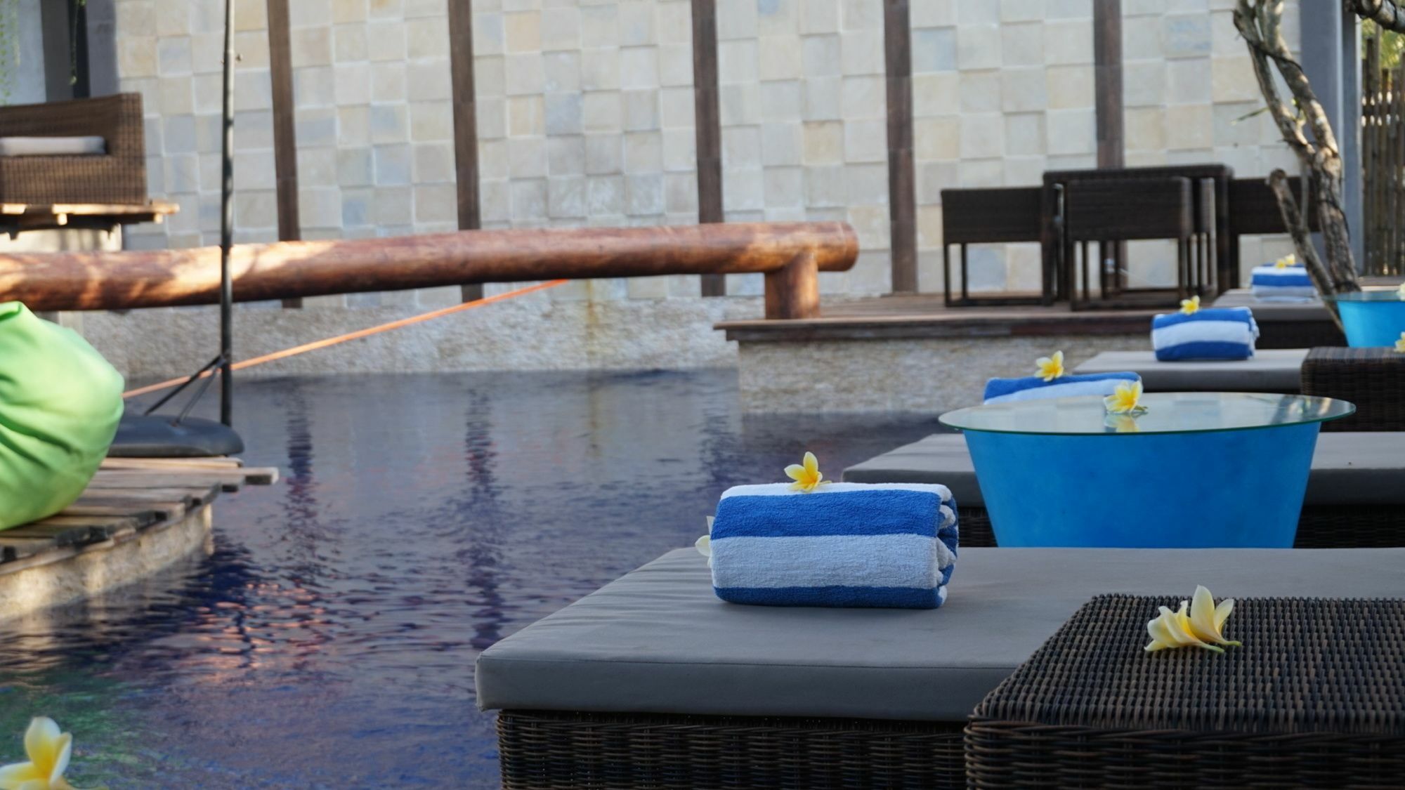 Pipe Dream Villas Resort Kuta  Eksteriør bilde